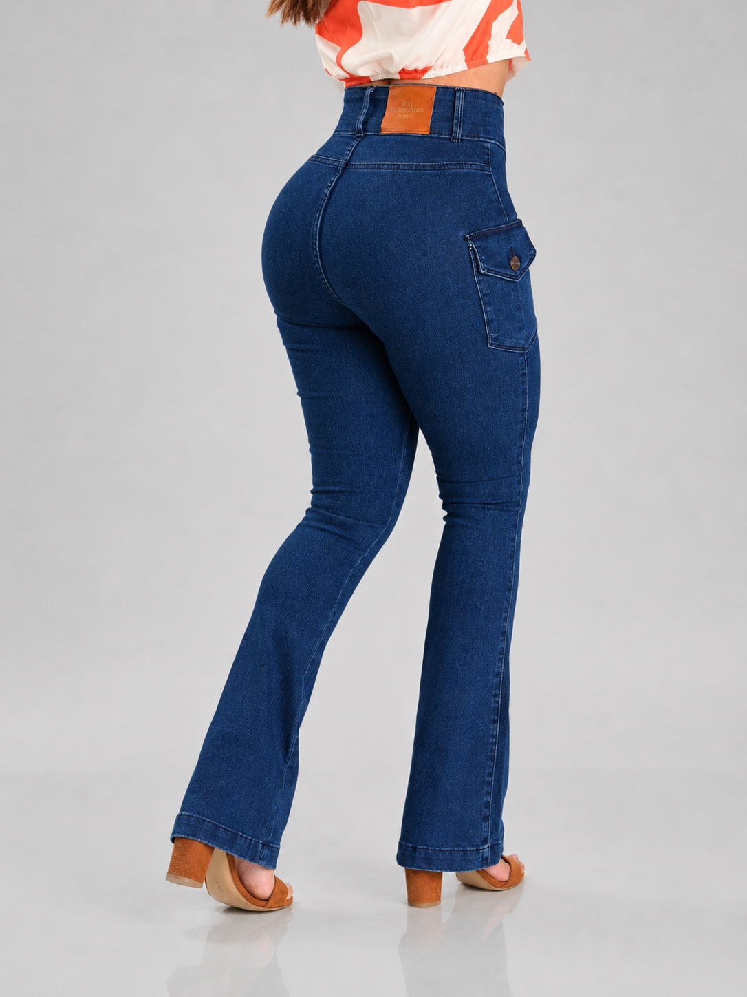 PANTALÓN ACAMPANADO COLOMBIANO CON STRETCH ITZI 509