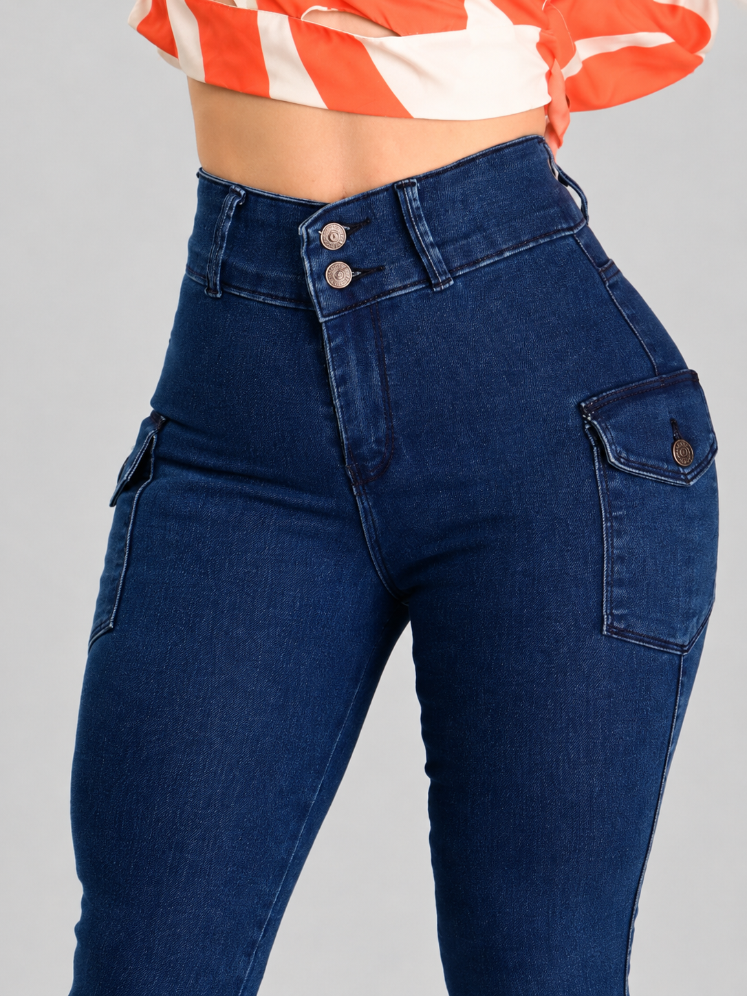 PANTALÓN ACAMPANADO COLOMBIANO CON STRETCH ITZI 509