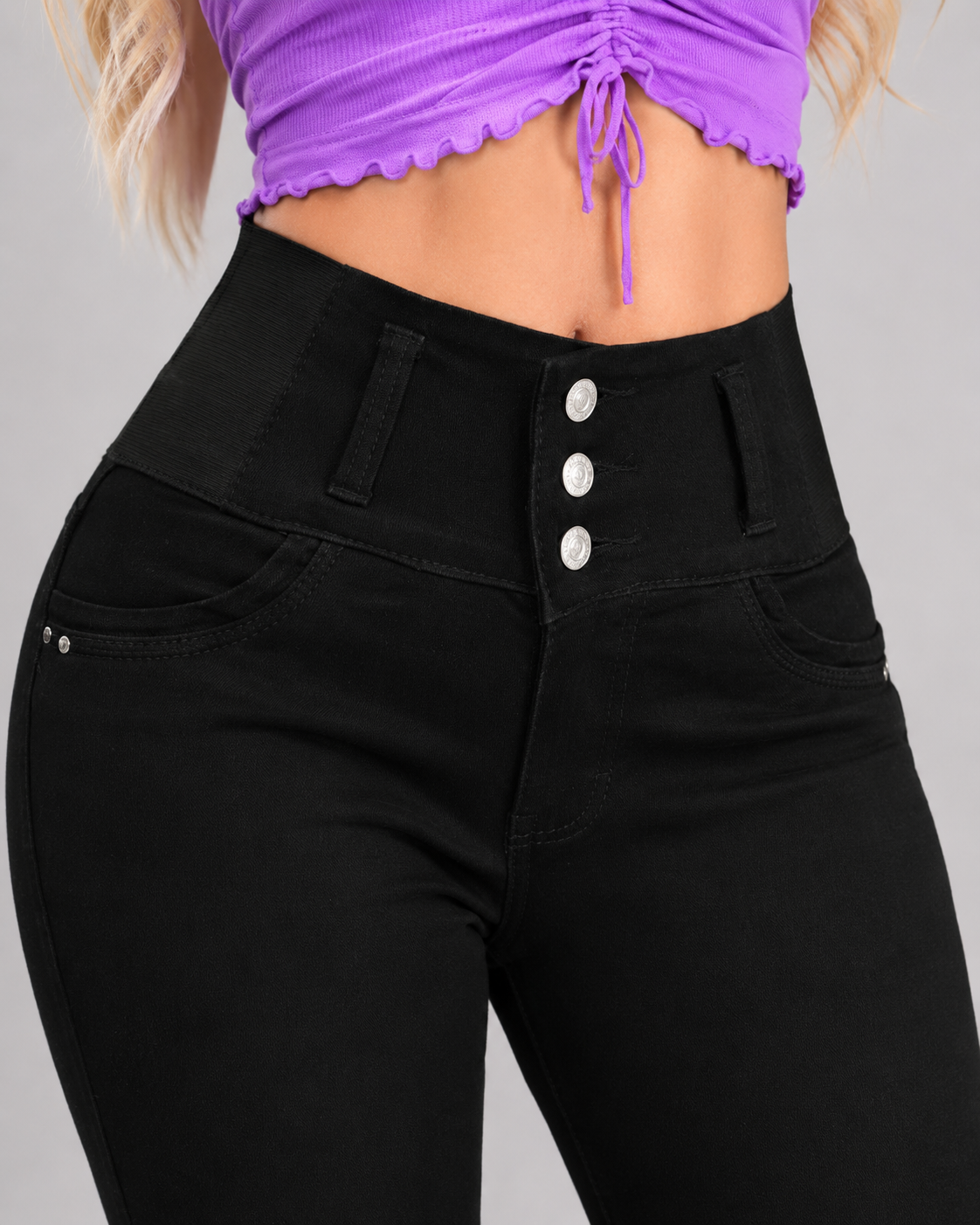 Pantalón de mezclilla Itzi 355
